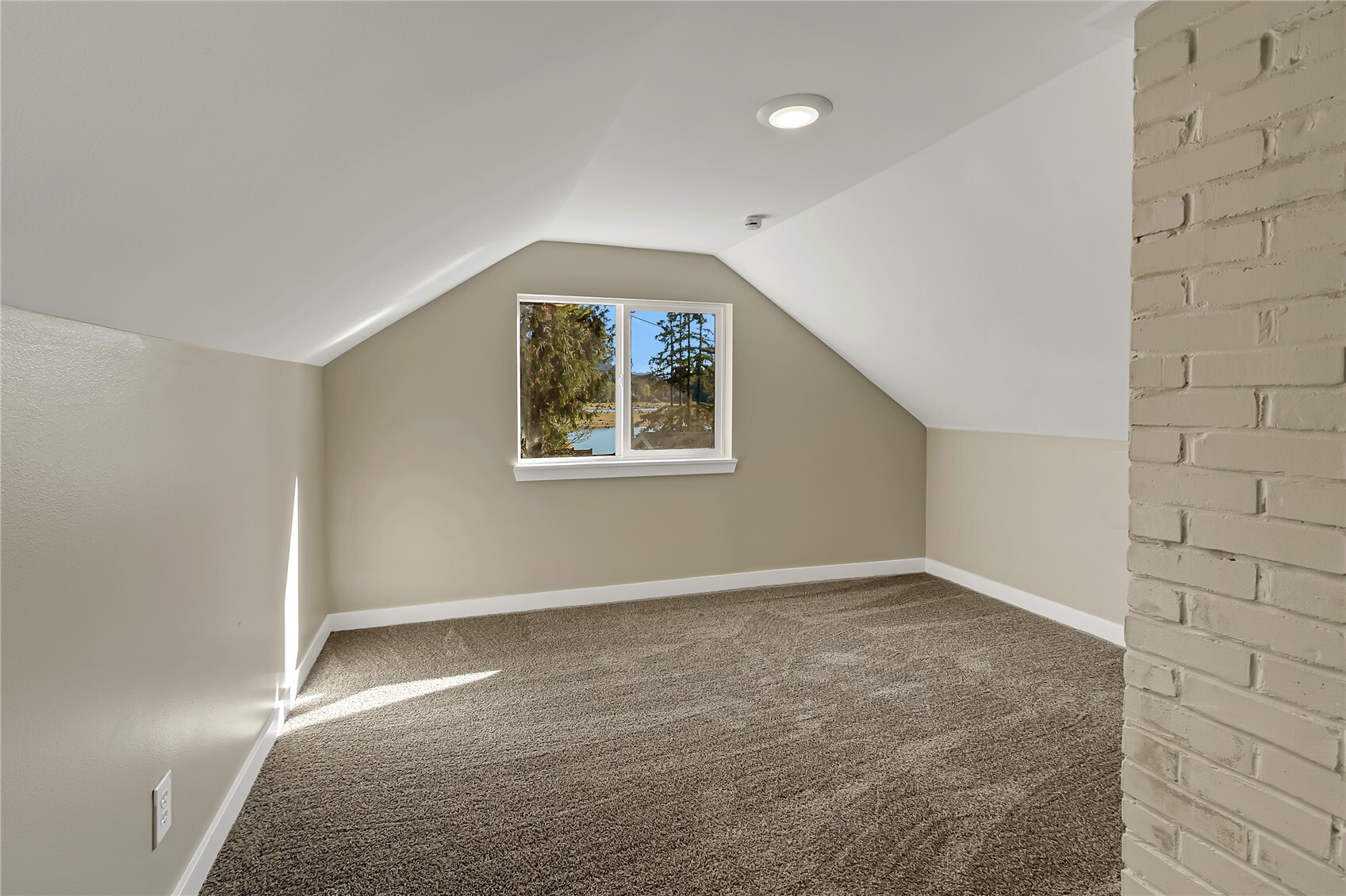 50214 E Mountain Highway Property Photo 22