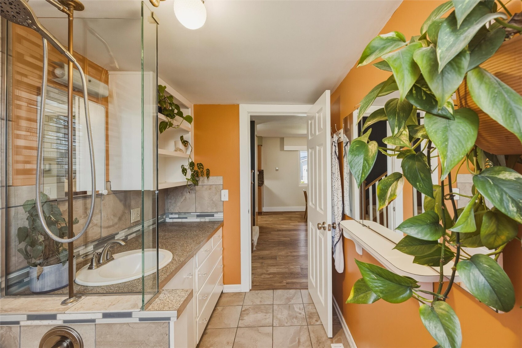 307 Lincoln Street Property Photo 14