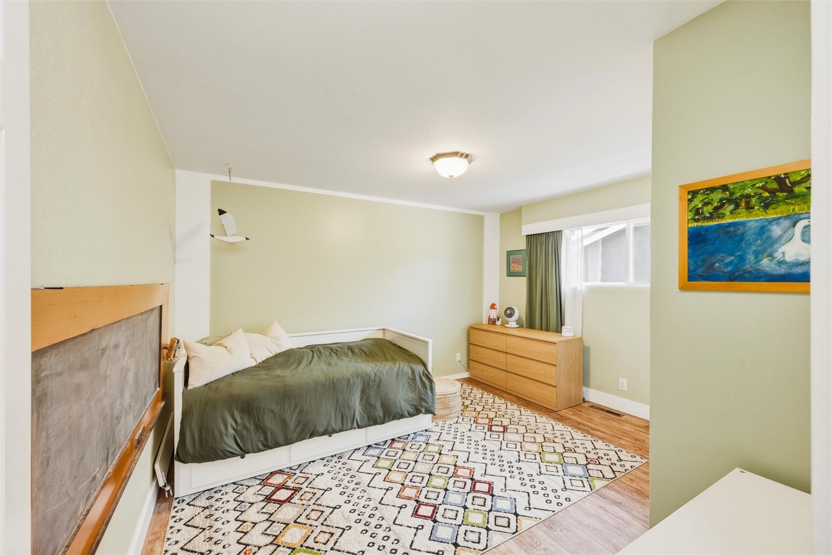 307 Lincoln Street Property Photo 15