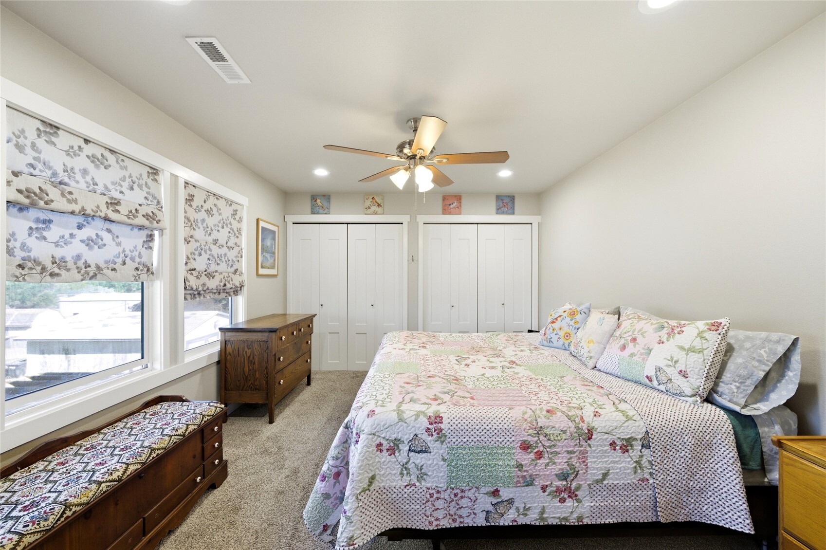 335 Ross Way Property Photo 13