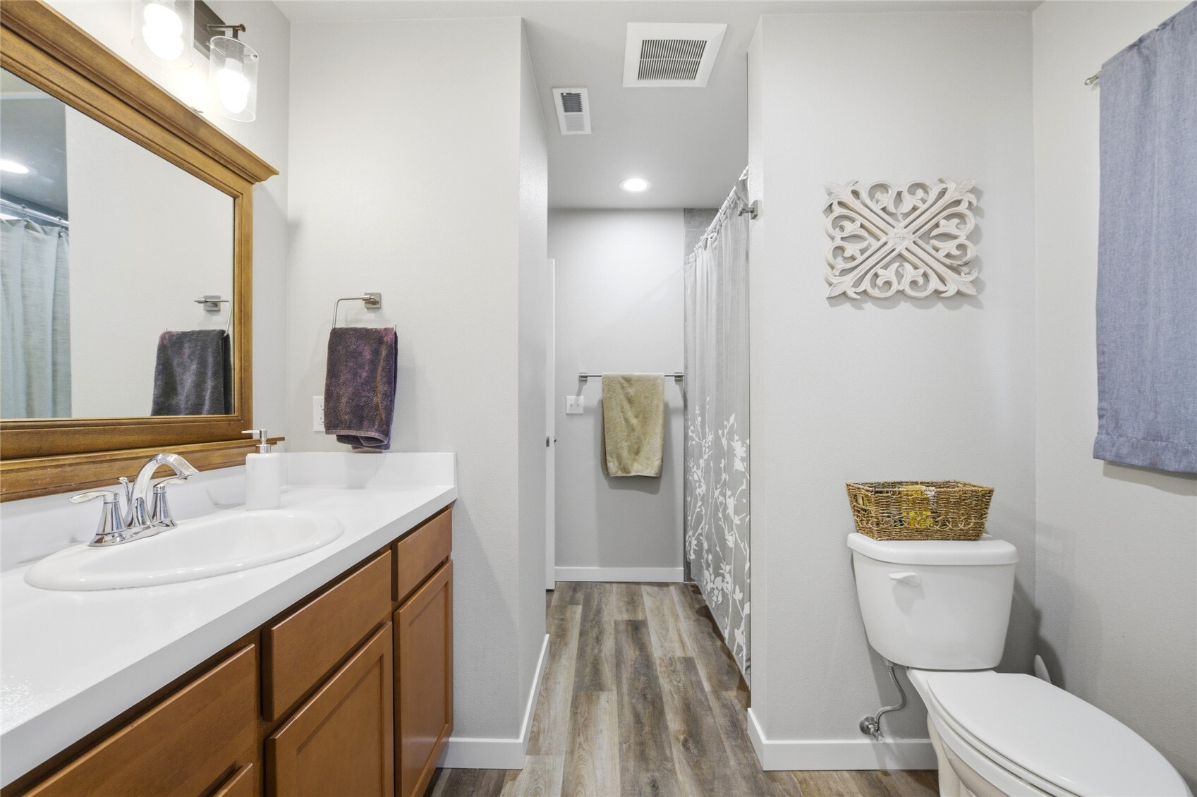 335 Ross Way Property Photo 16
