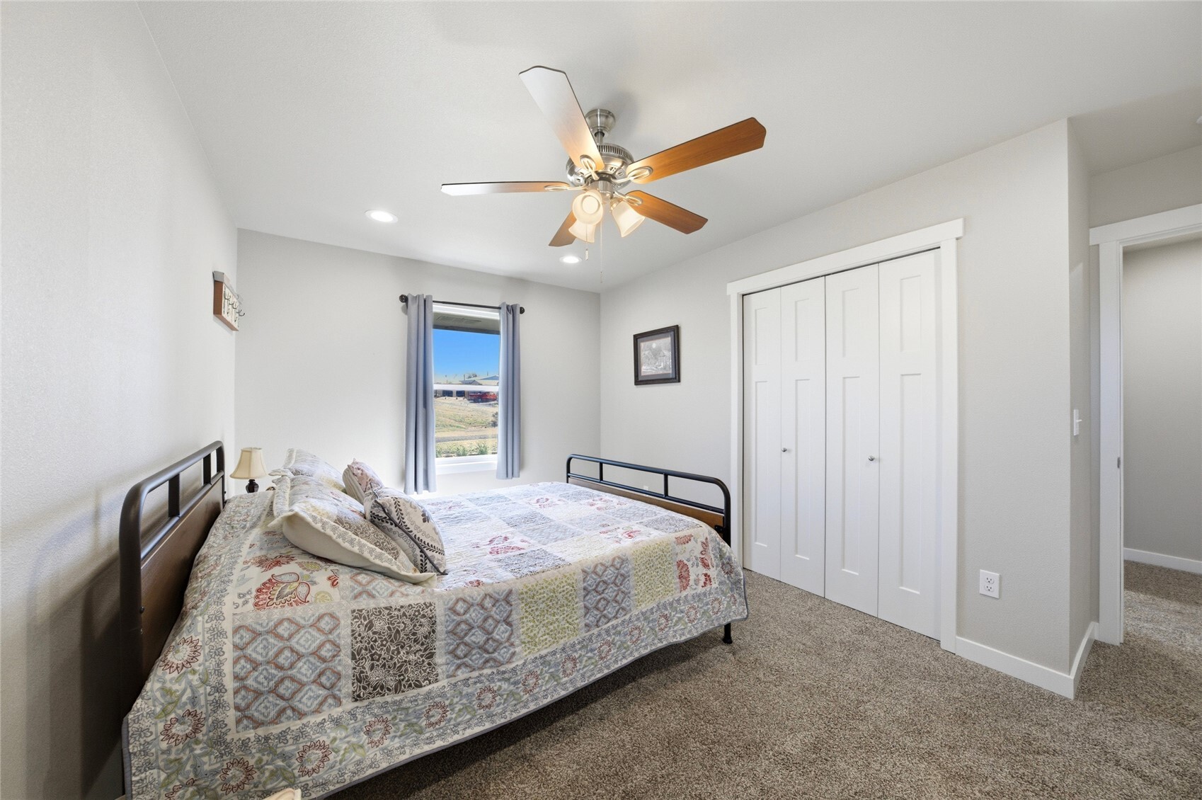 335 Ross Way Property Photo 18