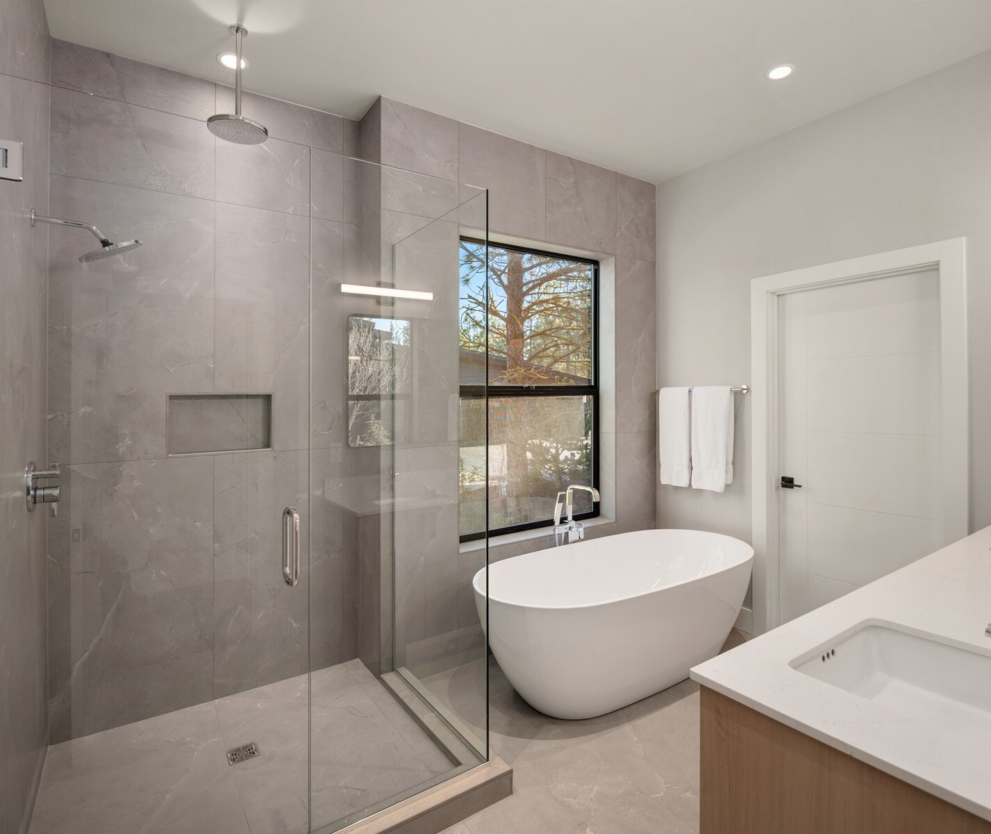 831 Gold Leaf Lane Property Photo 15