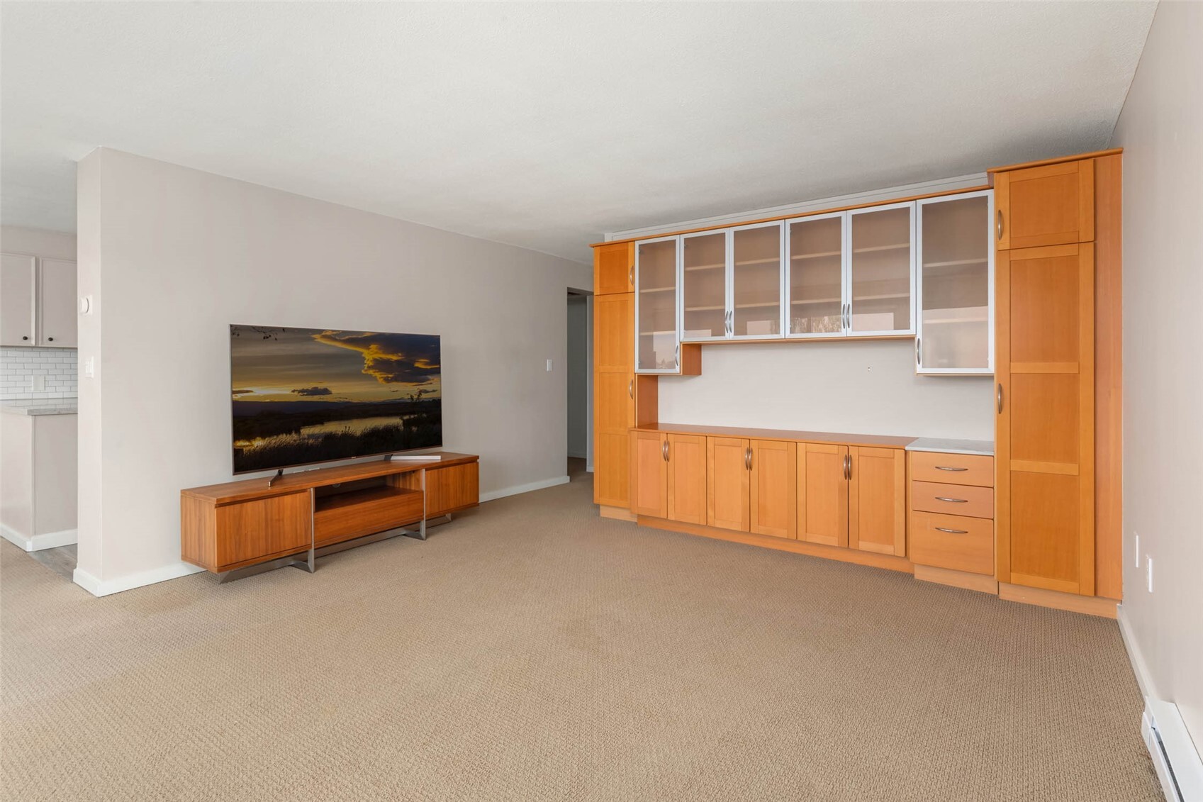 525 Belmont Avenue 3c Property Photo 8