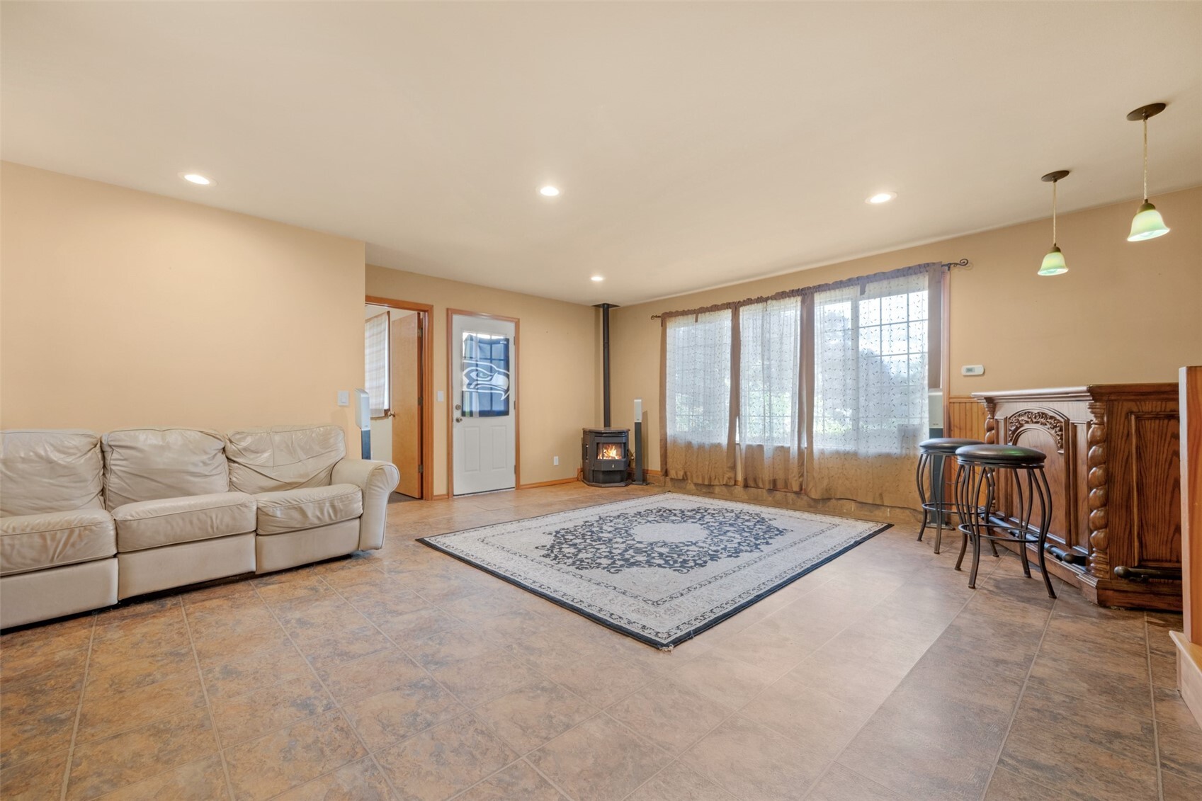 4318 87th Avenue Property Photo 12