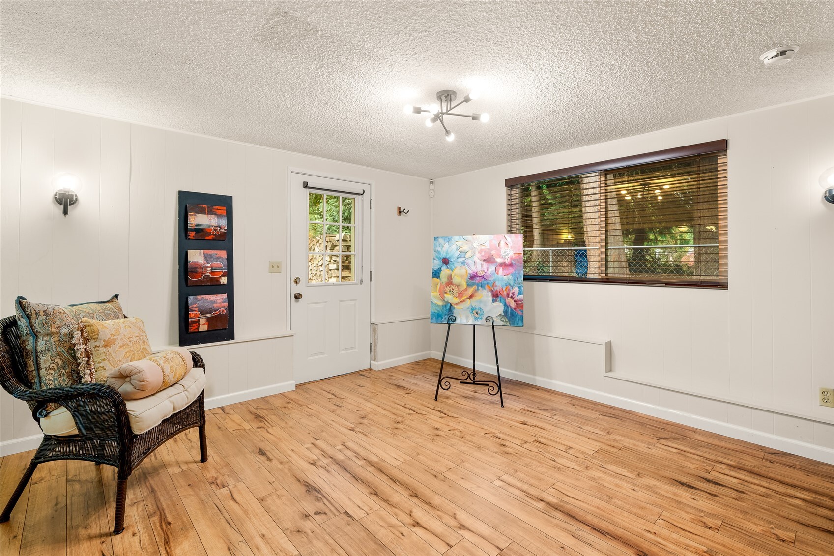 23811 Brier Road Property Photo 31