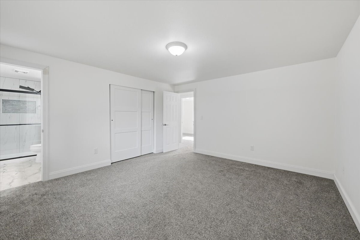 10335 99th Street Property Photo 13
