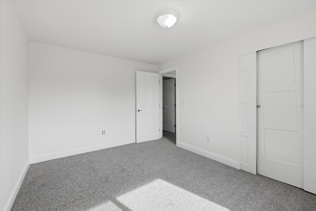 10335 99th Street Property Photo 16