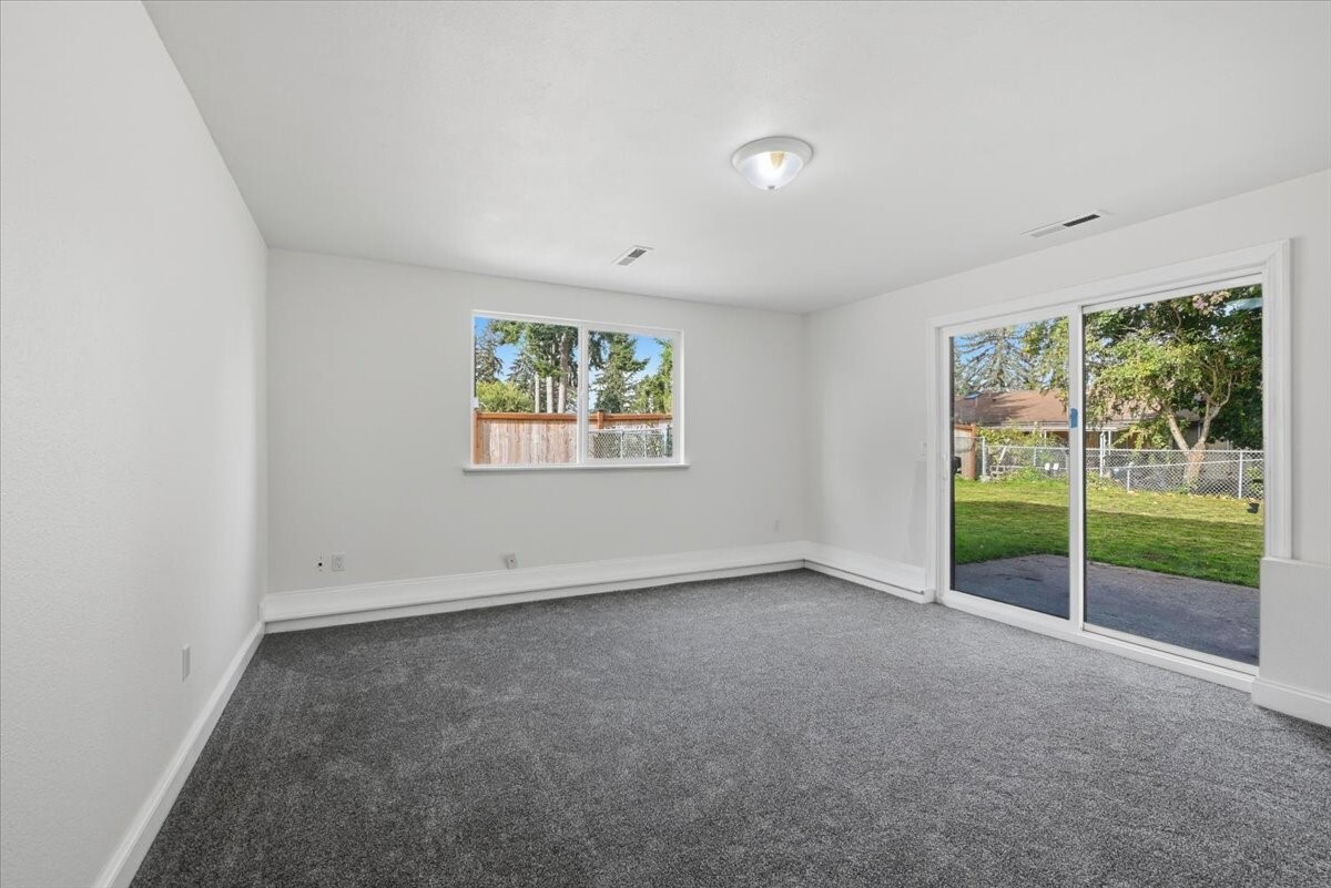 10335 99th Street Property Photo 19