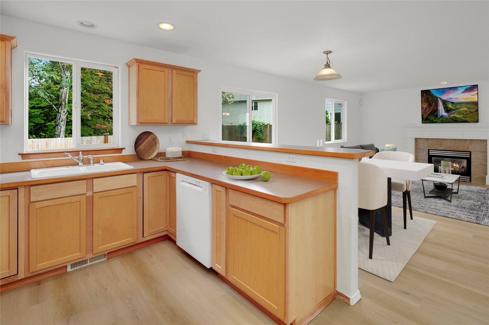 1024 186th Street Property Photo 8