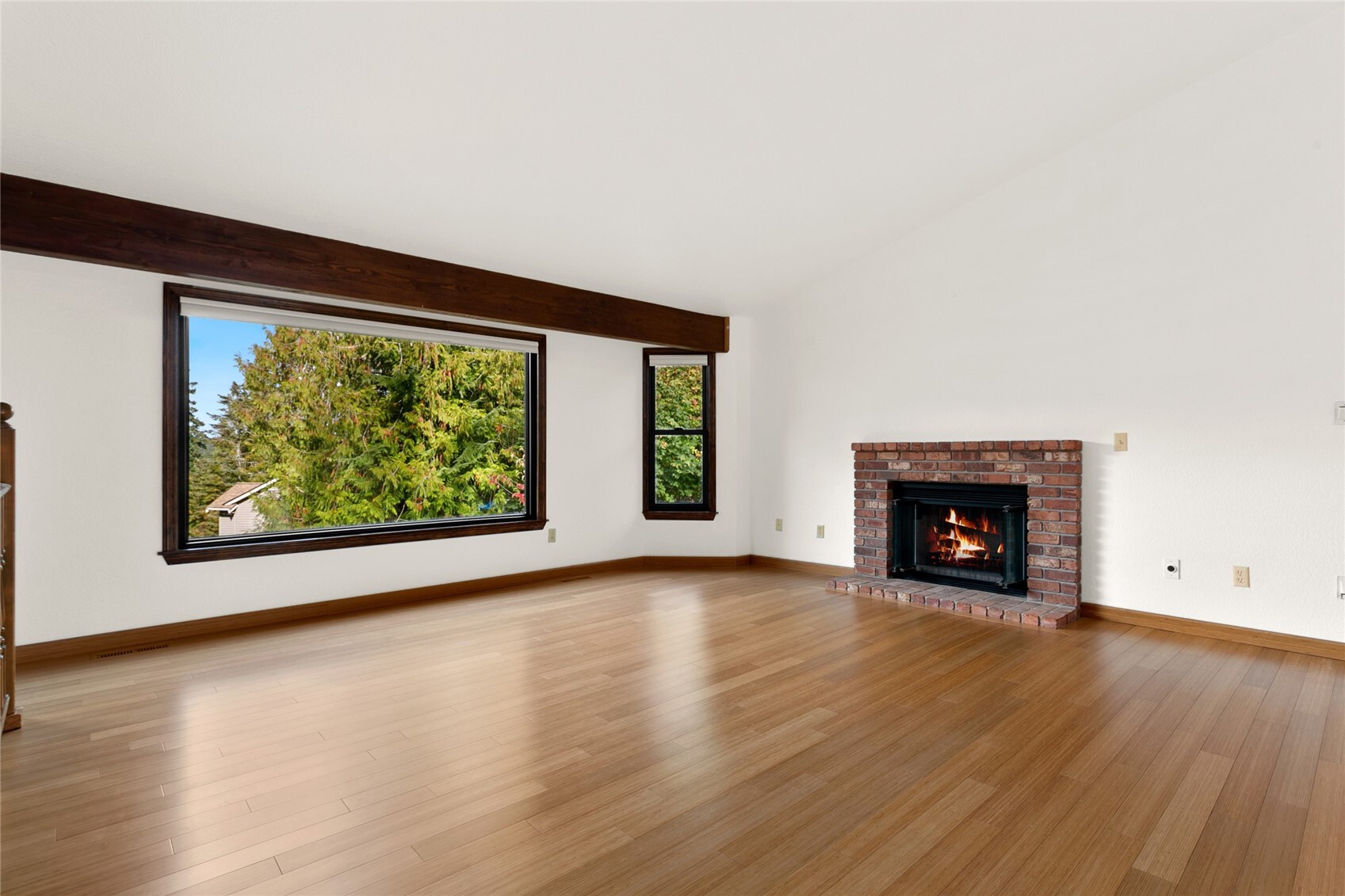 9370 Saint Johns Place Property Photo 4
