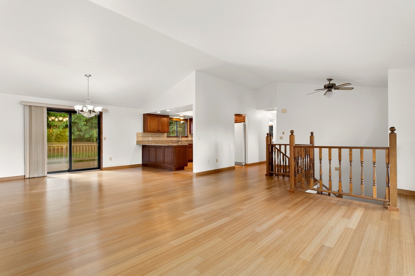 9370 Saint Johns Place Property Photo 6