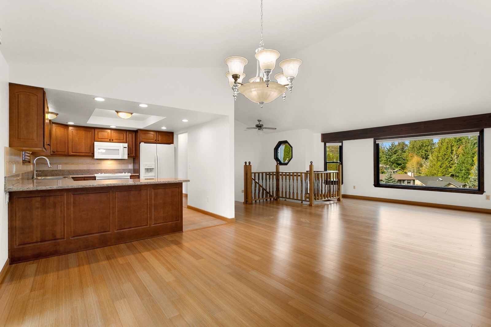 9370 Saint Johns Place Property Photo 14