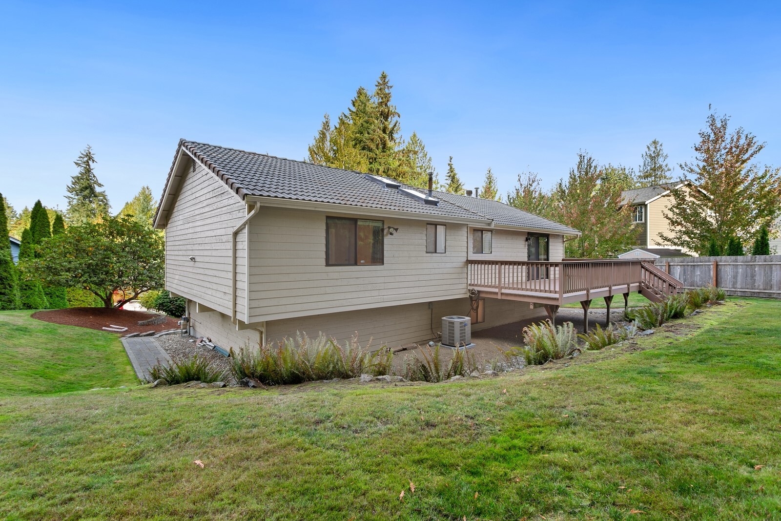 9370 Saint Johns Place Property Photo 31