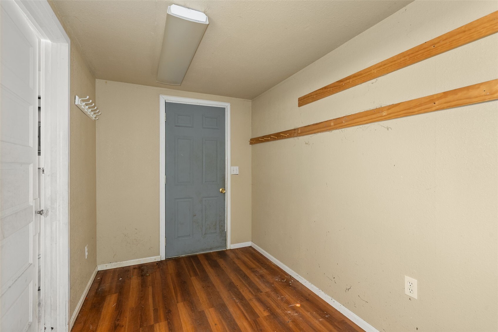 1811 Riverside Avenue Property Photo 20