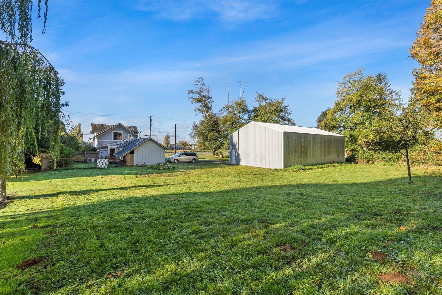 1811 Riverside Avenue Property Photo 24