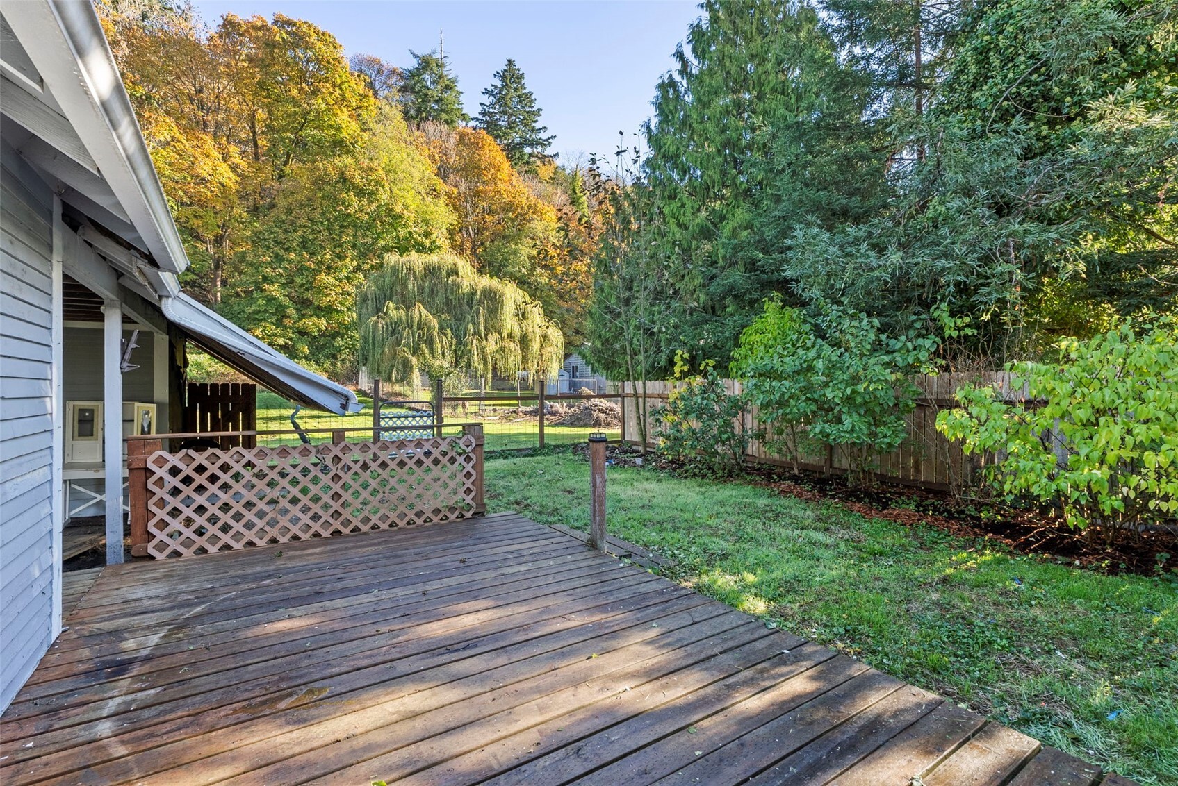 1811 Riverside Avenue Property Photo 25