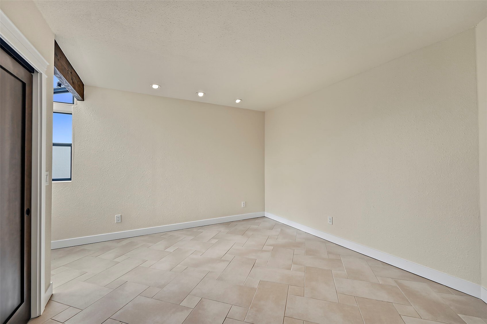 12013 206th Place Property Photo 27