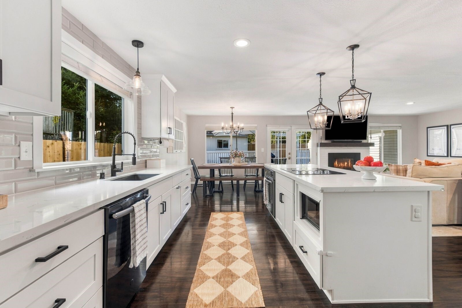 14024 3rd Drive Property Photo 12