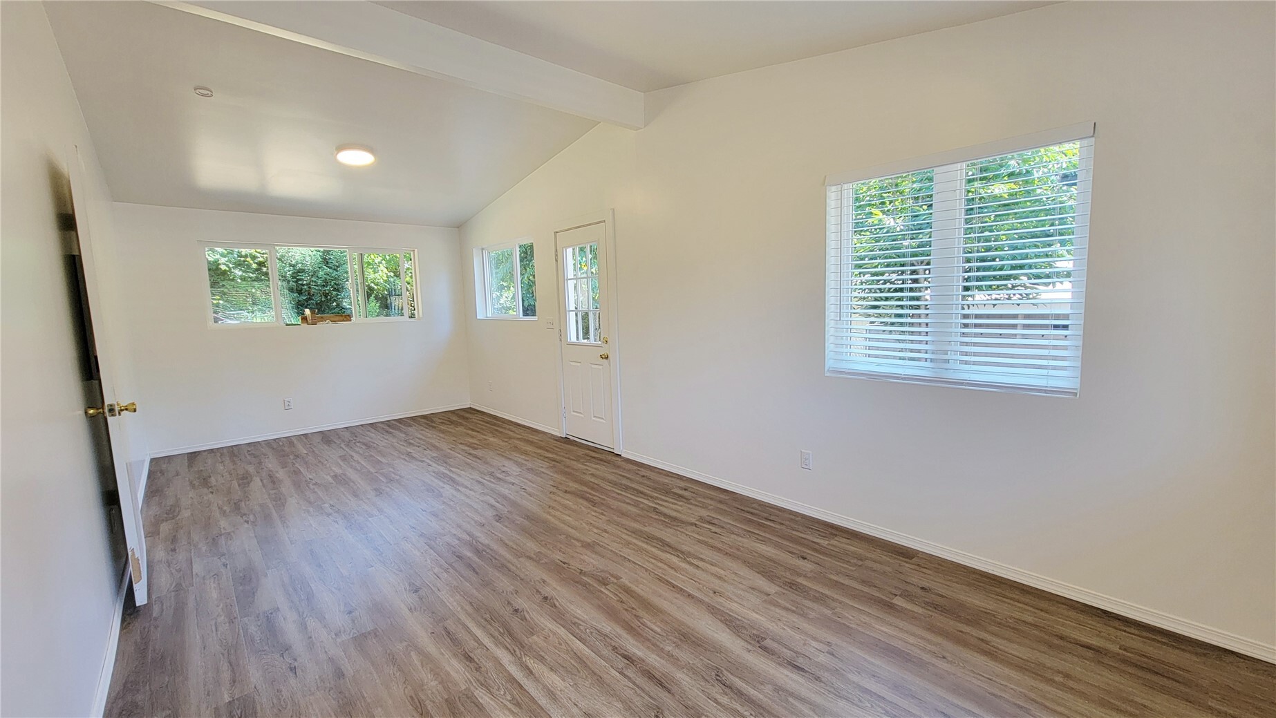 12051 Se 42nd Street Property Photo 7