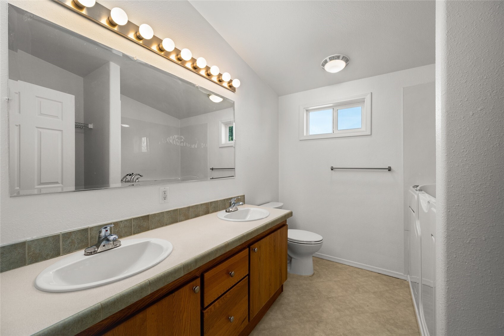 6350 Portal Way 57 Property Photo 27