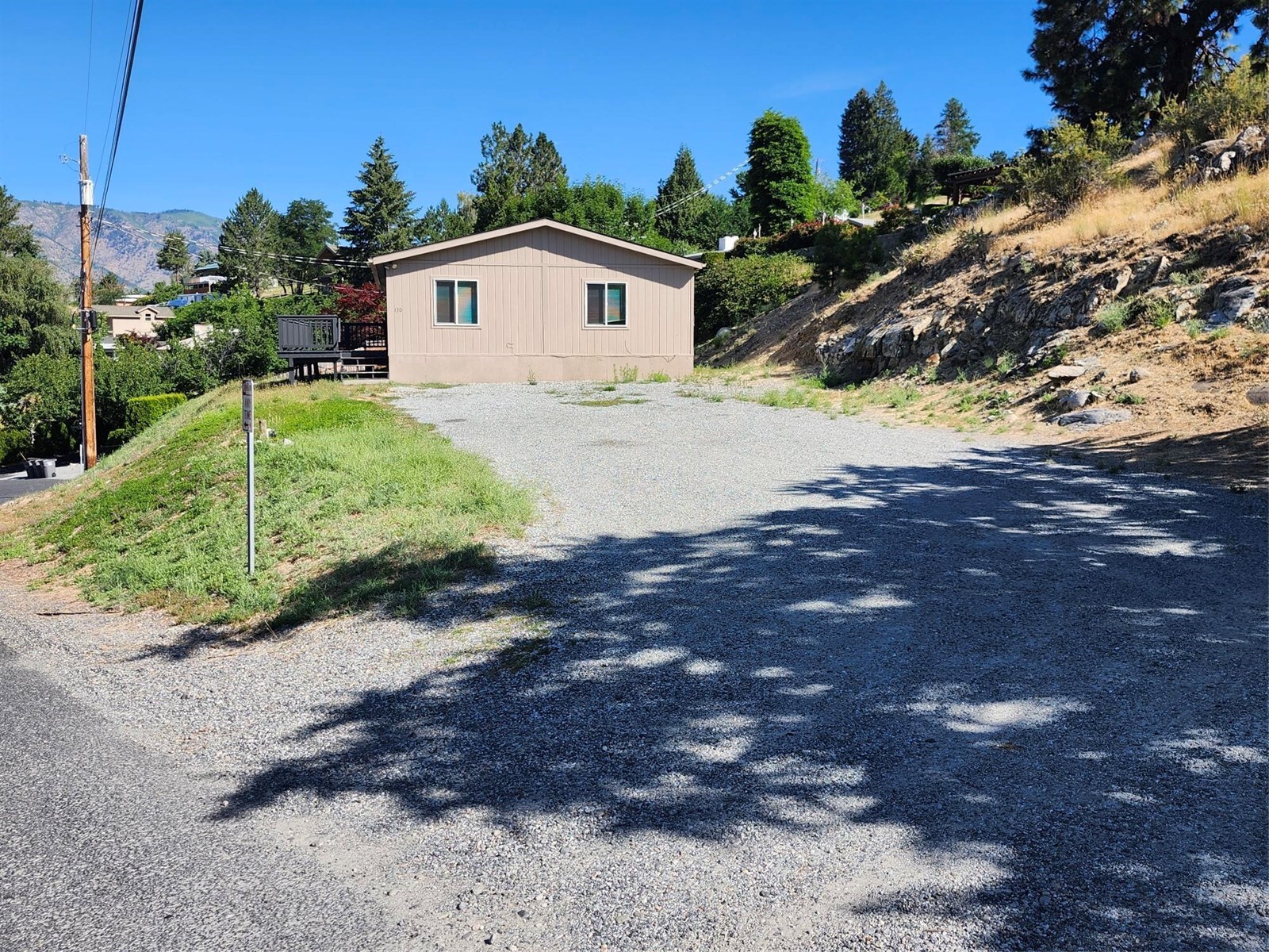 130 Olive Avenue Property Photo 1