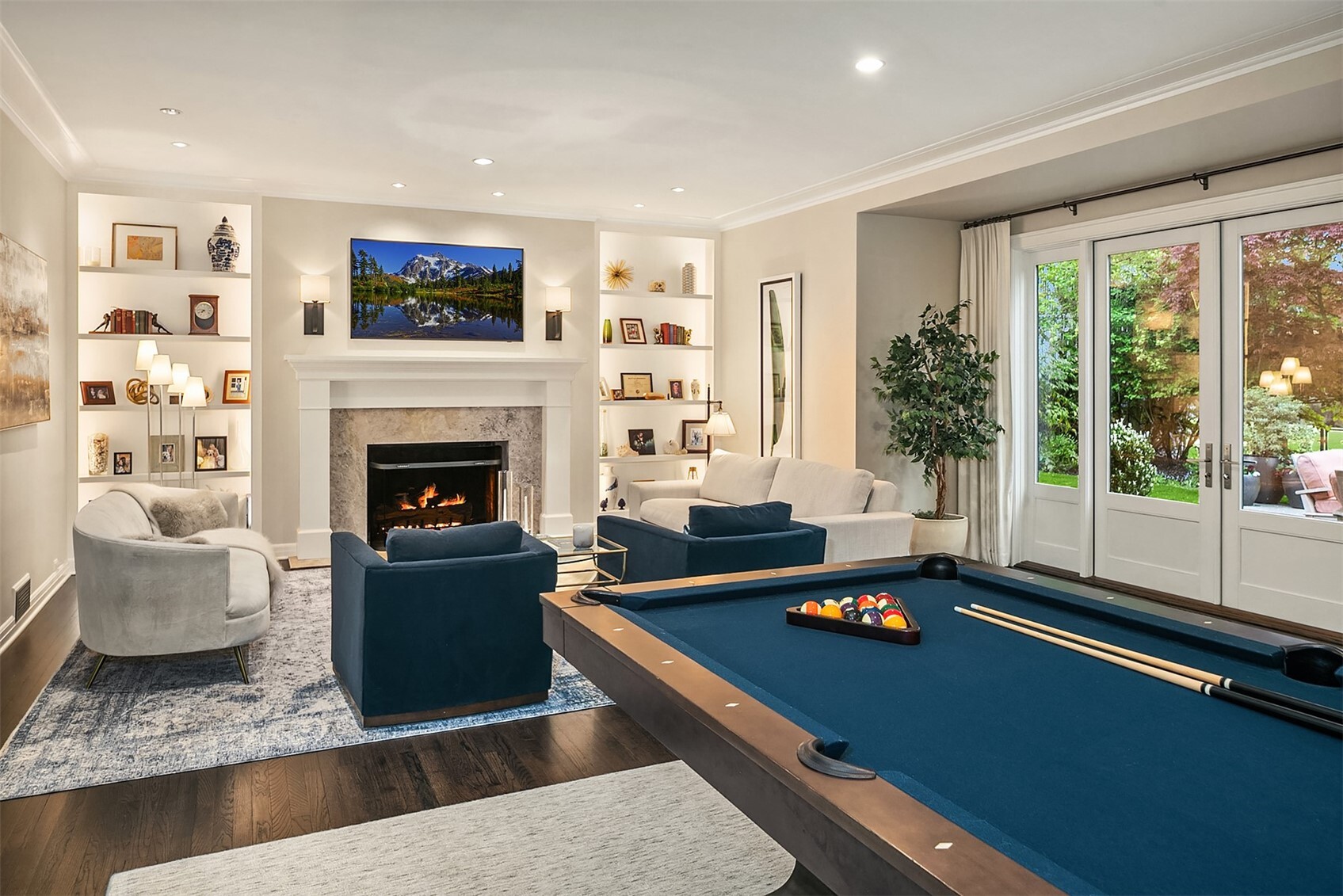 2017 Parkside Drive Property Photo 8