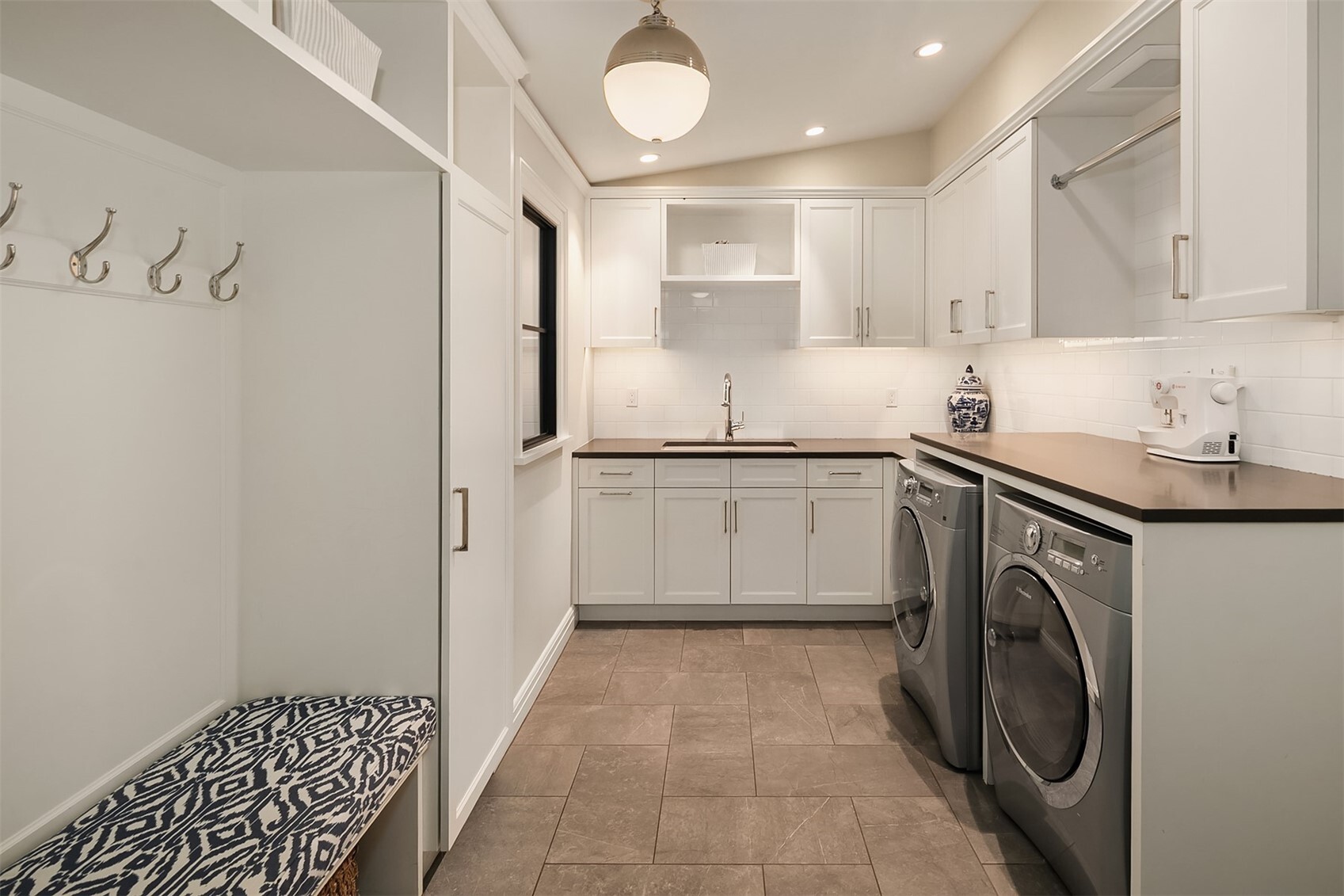 2017 Parkside Drive Property Photo 18