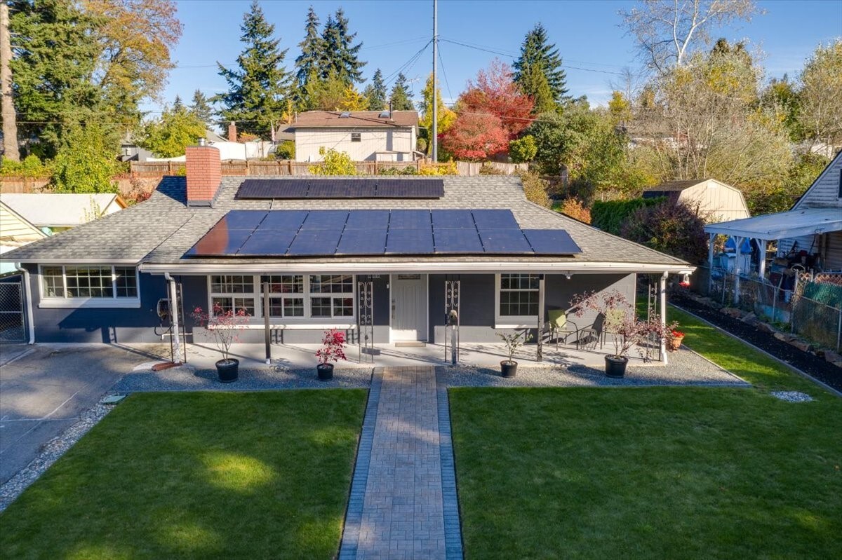 17040 3rd Avenue Property Photo 3