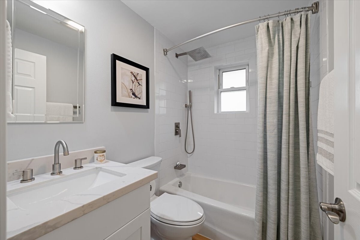 17040 3rd Avenue Property Photo 19