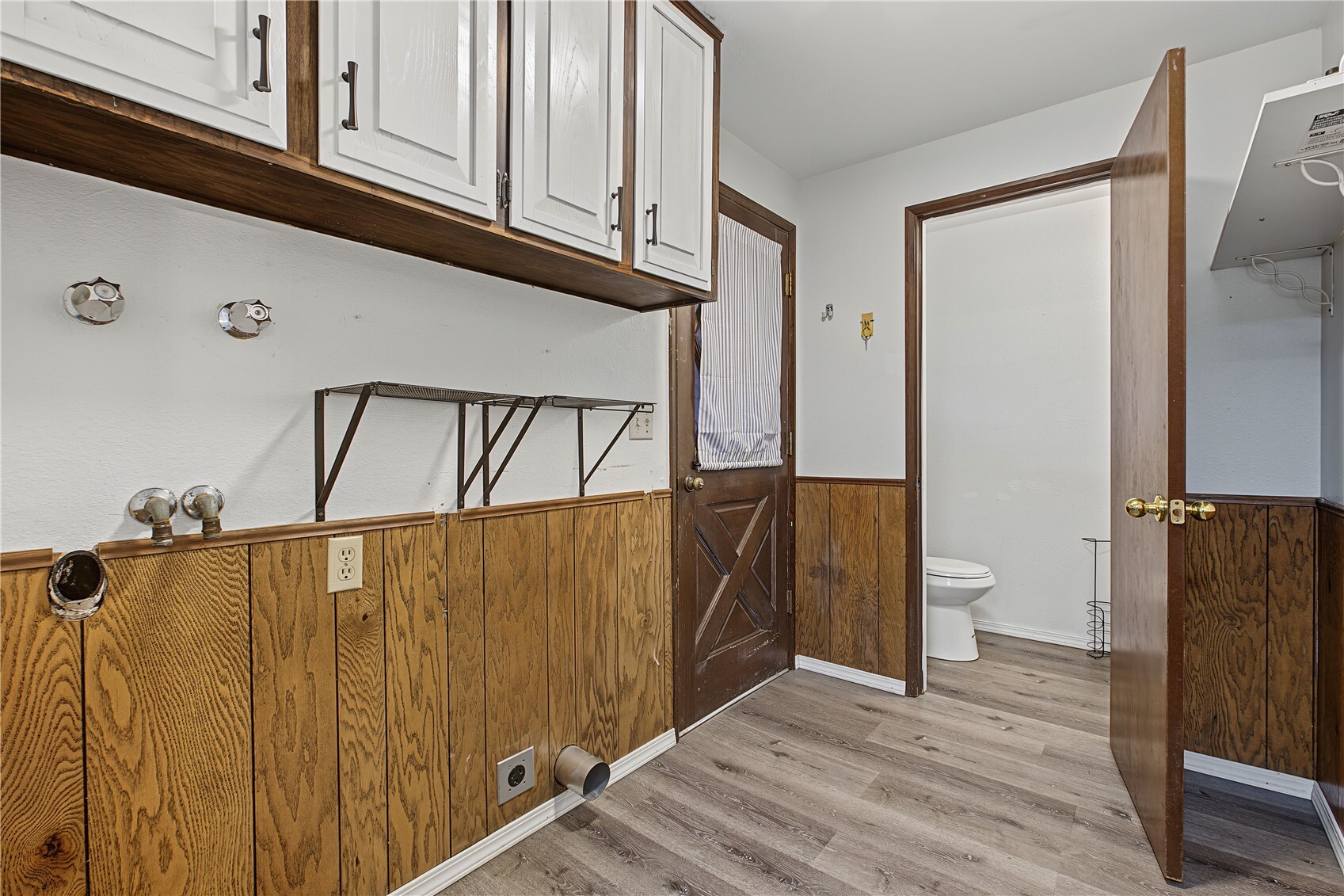 1601 Sunset Way Property Photo 18