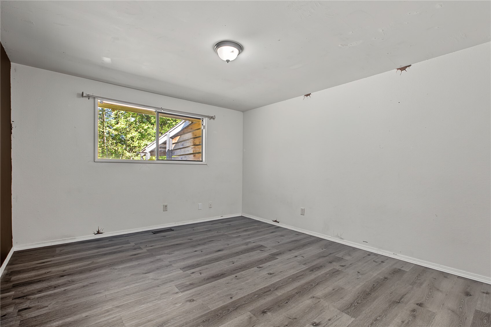 1601 Sunset Way Property Photo 21