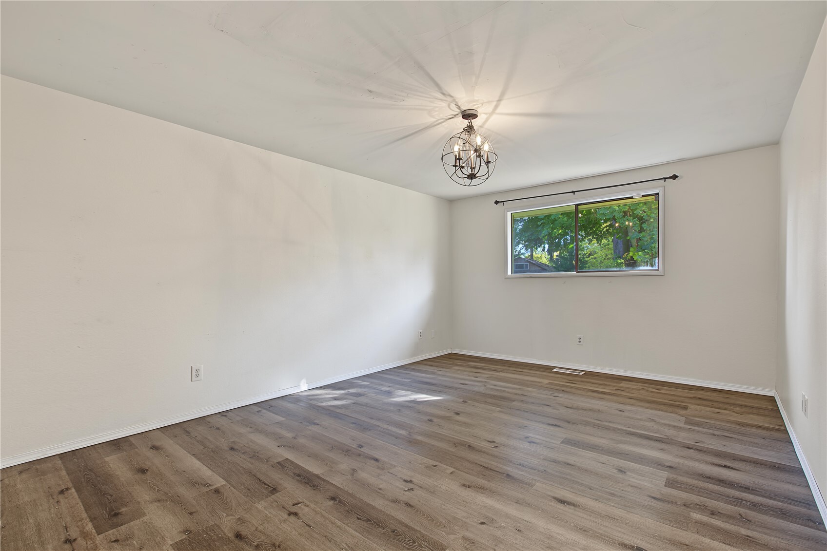 1601 Sunset Way Property Photo 25