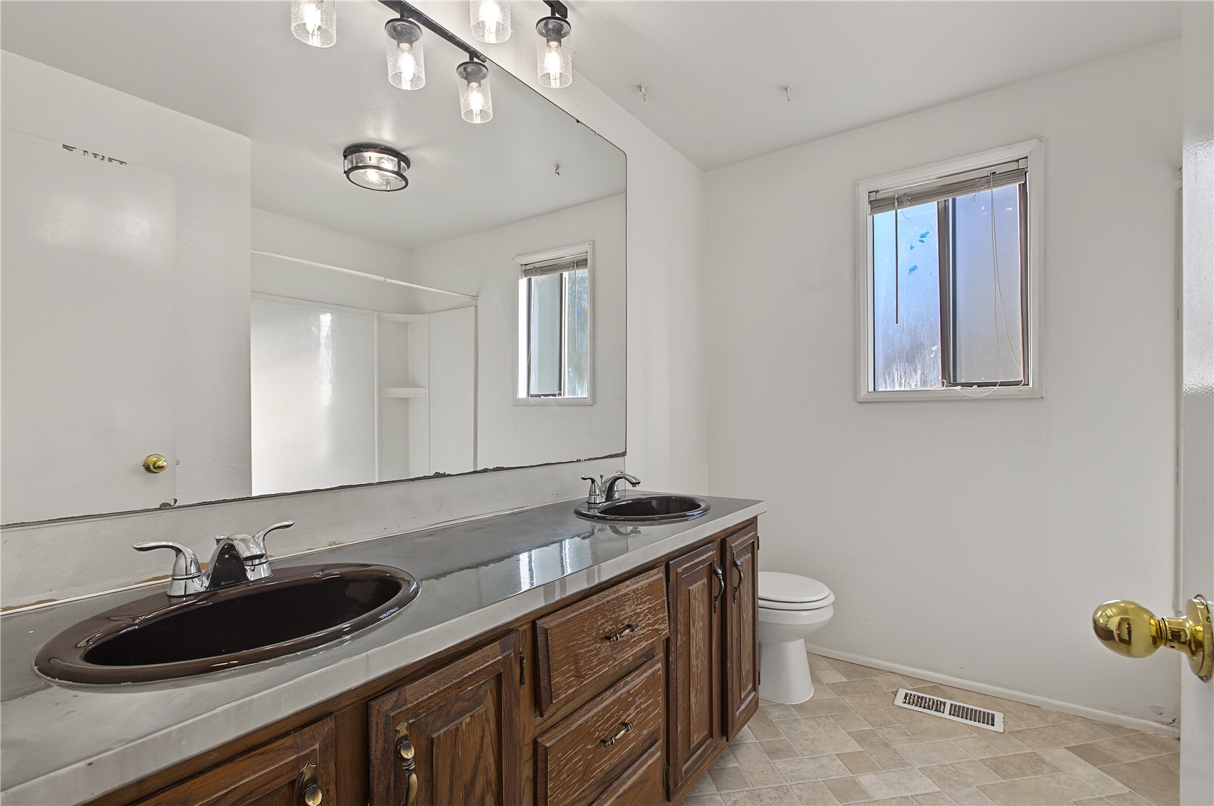 1601 Sunset Way Property Photo 31