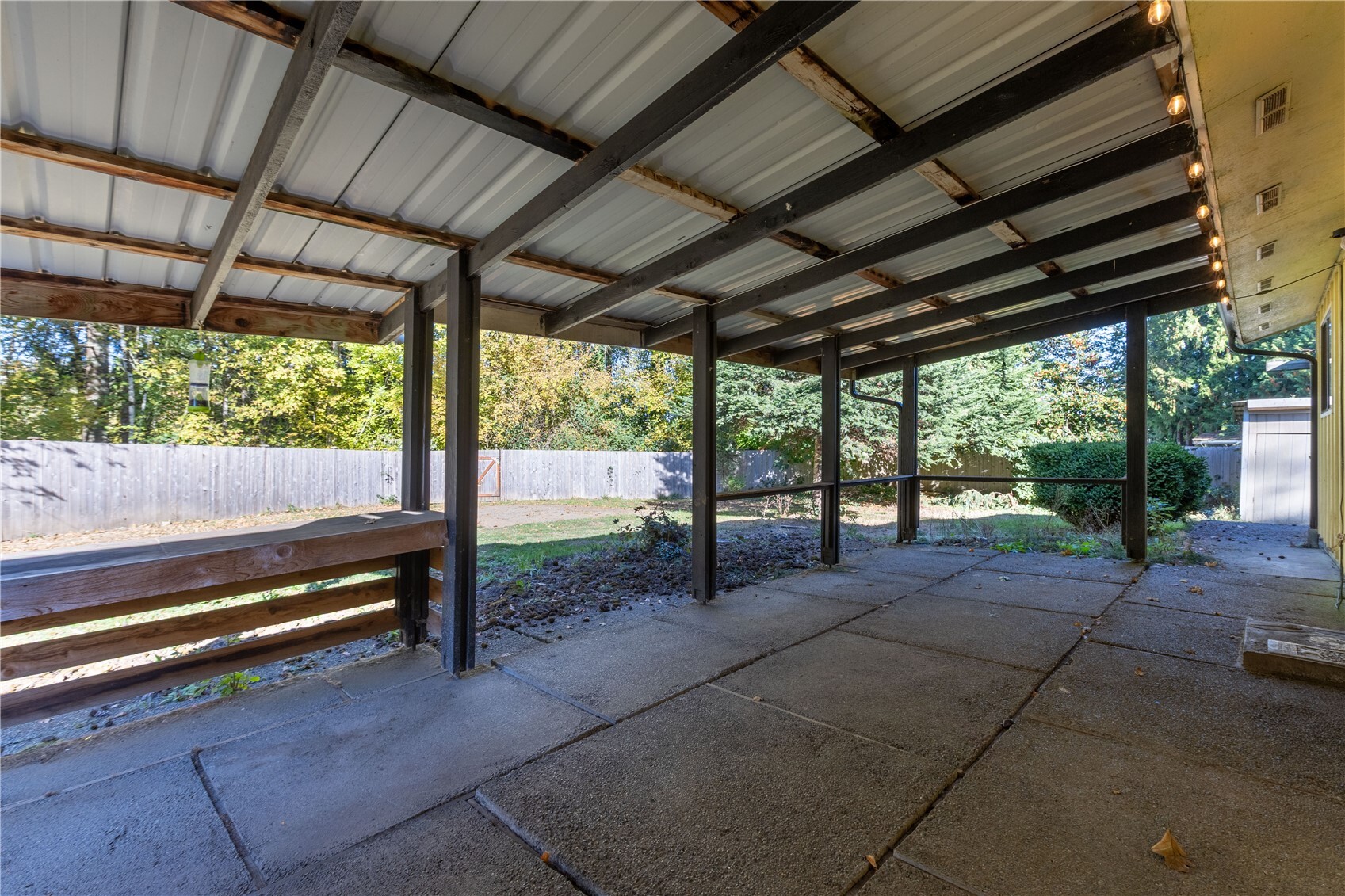 1601 Sunset Way Property Photo 33