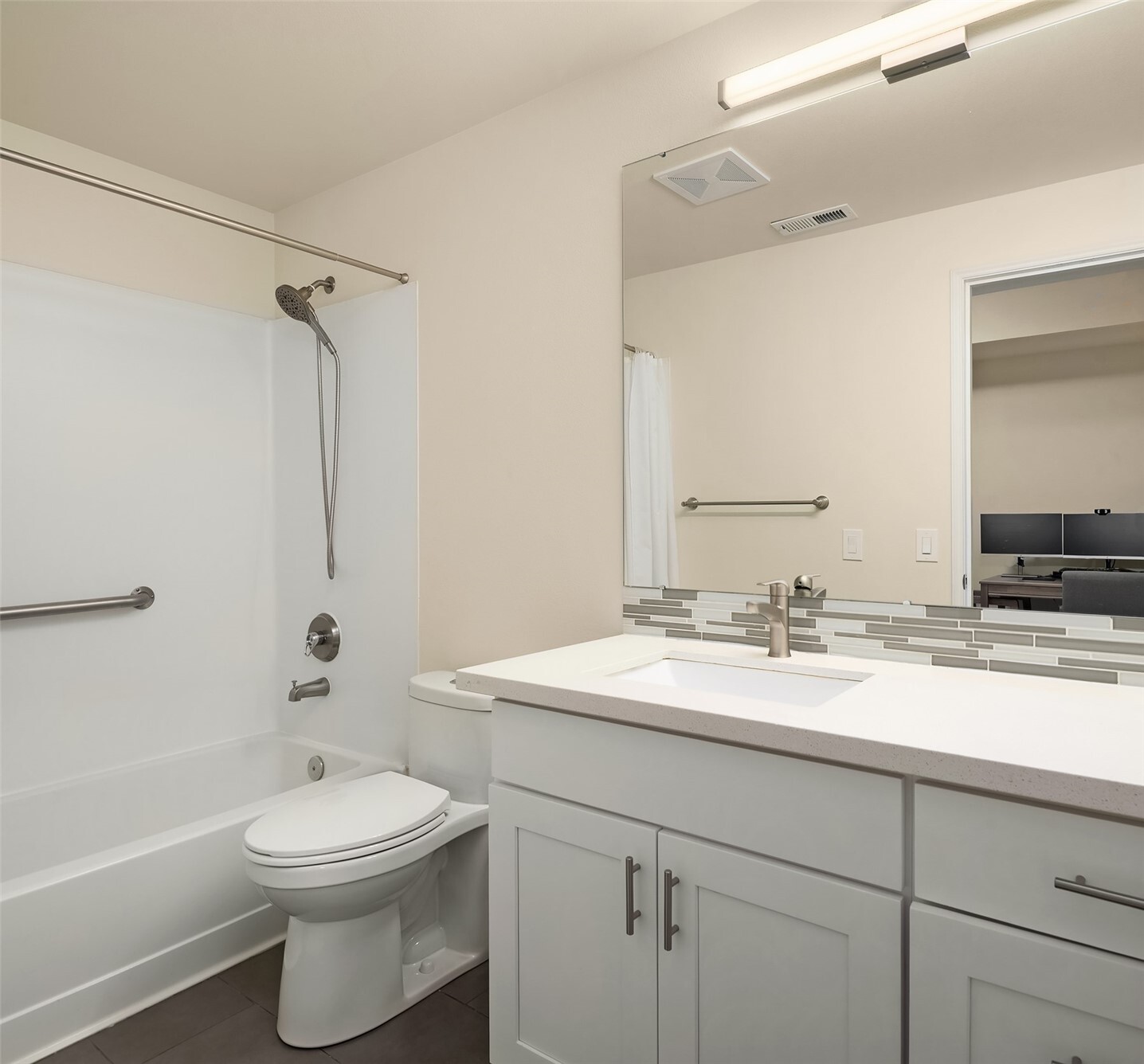 6515 Se Cougar Mountain Way Way 1 Property Photo 25