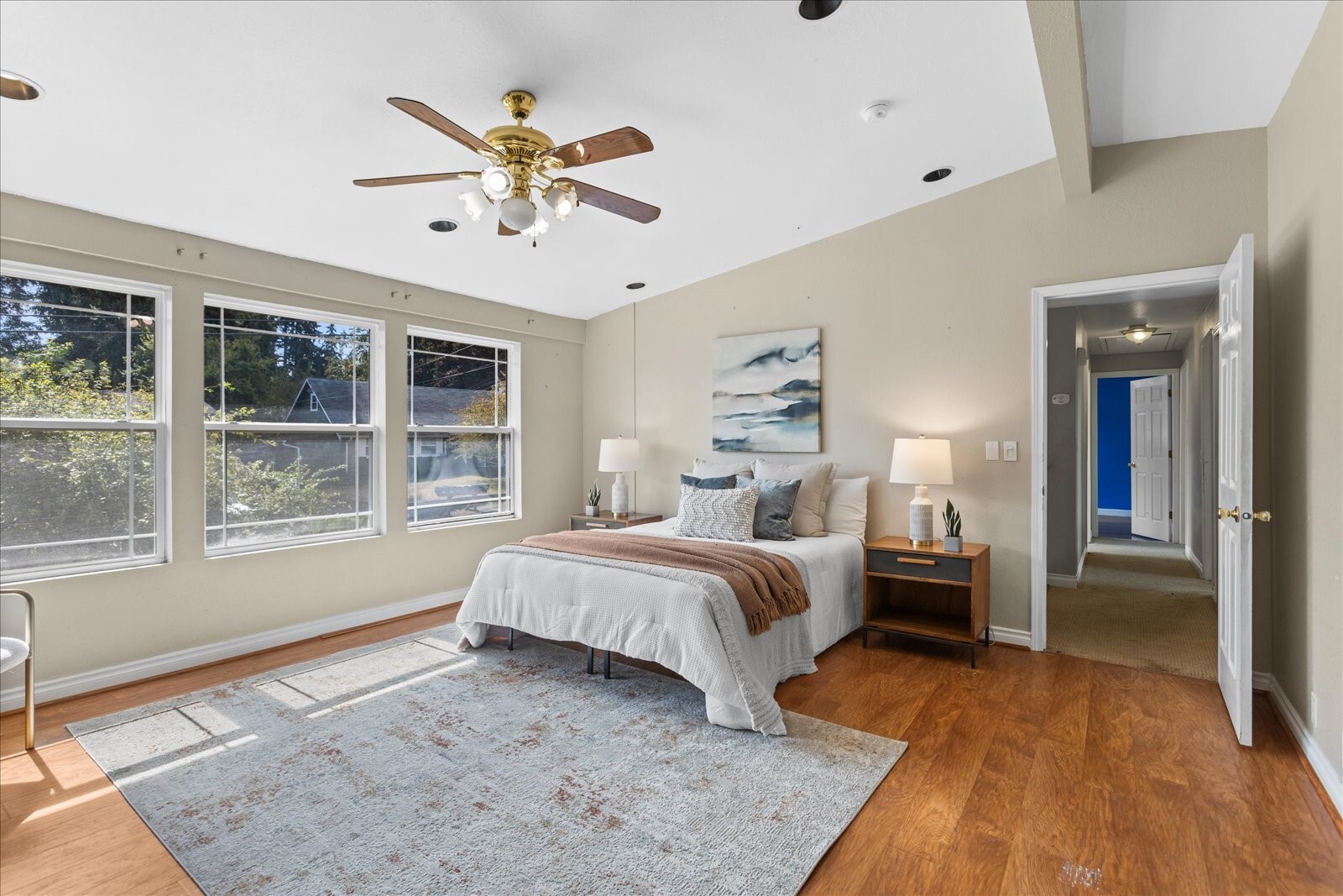 7819 225th Place Property Photo 3