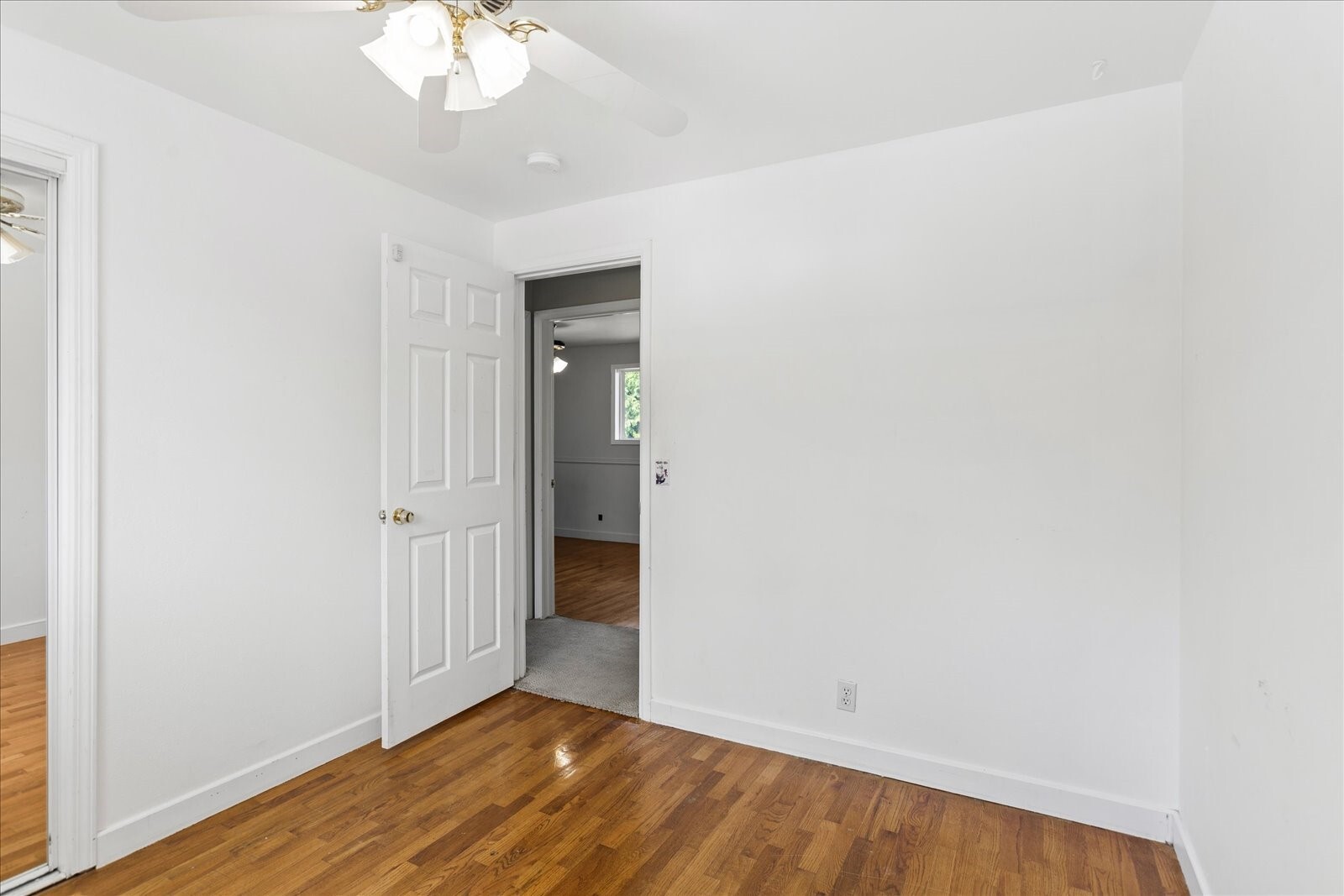 7819 225th Place Property Photo 11