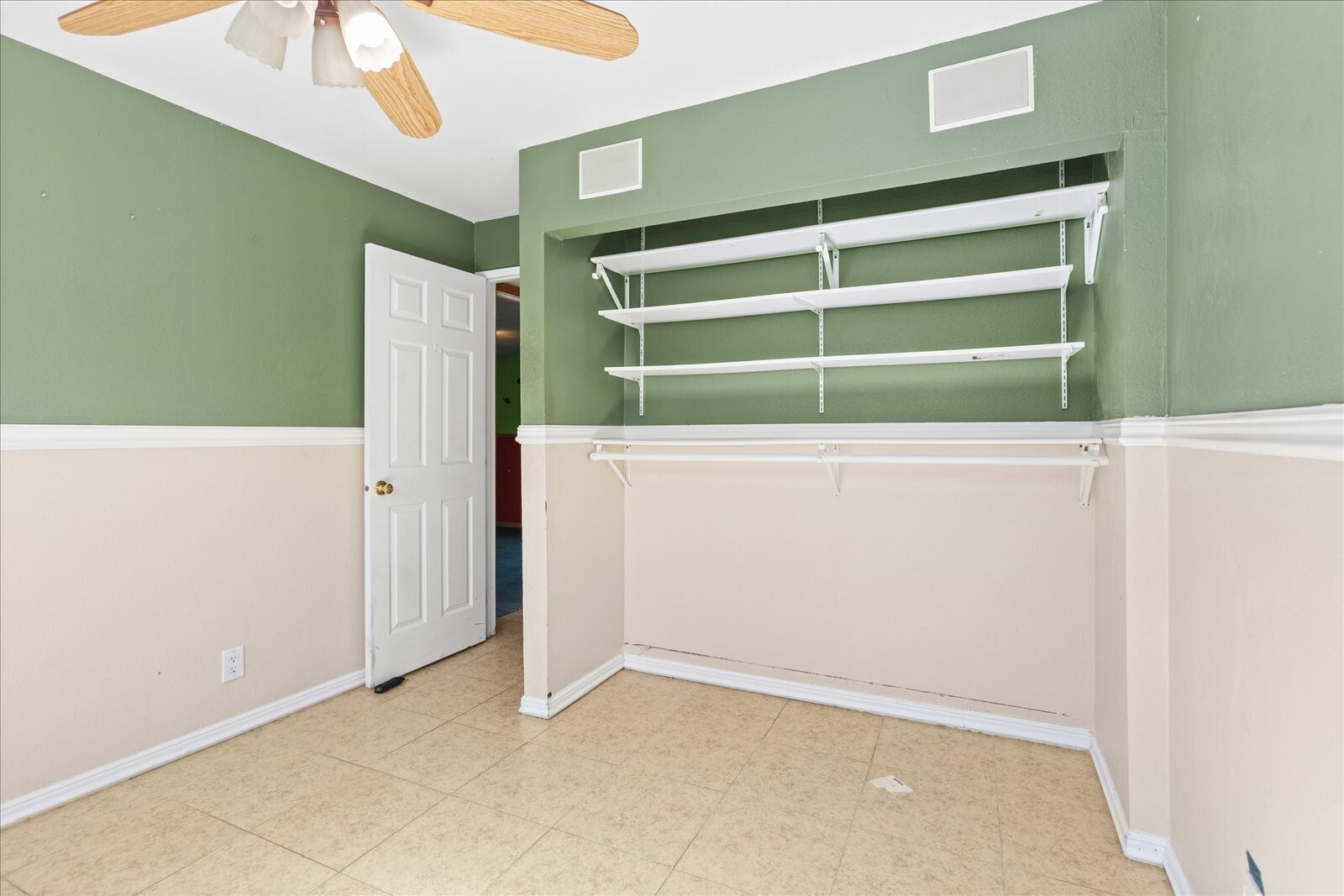 7819 225th Place Property Photo 17