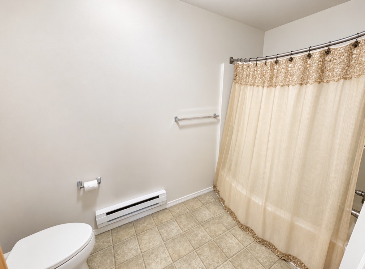 6430 Isaac Avenue F Property Photo 19