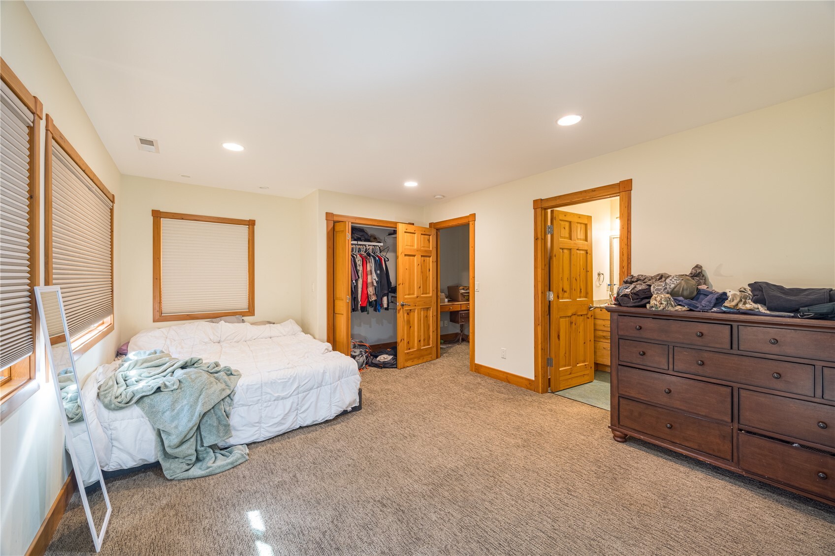 336 & 338 Hunt Road Property Photo 12
