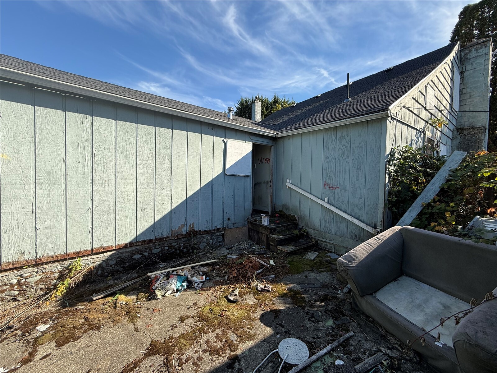219 Tilley Avenue Property Photo 6