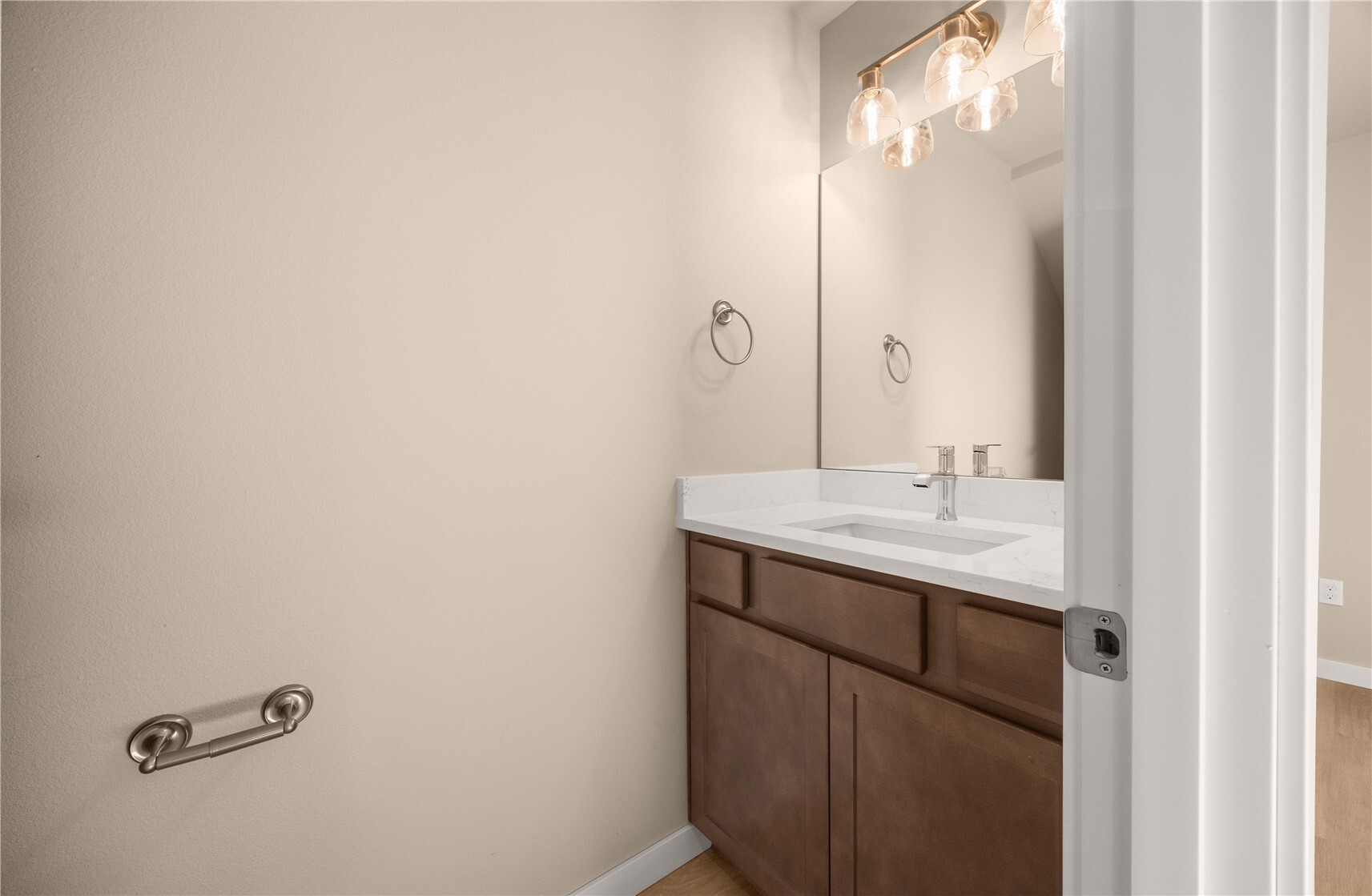 6611 Commercial Avenue 2 Property Photo 10