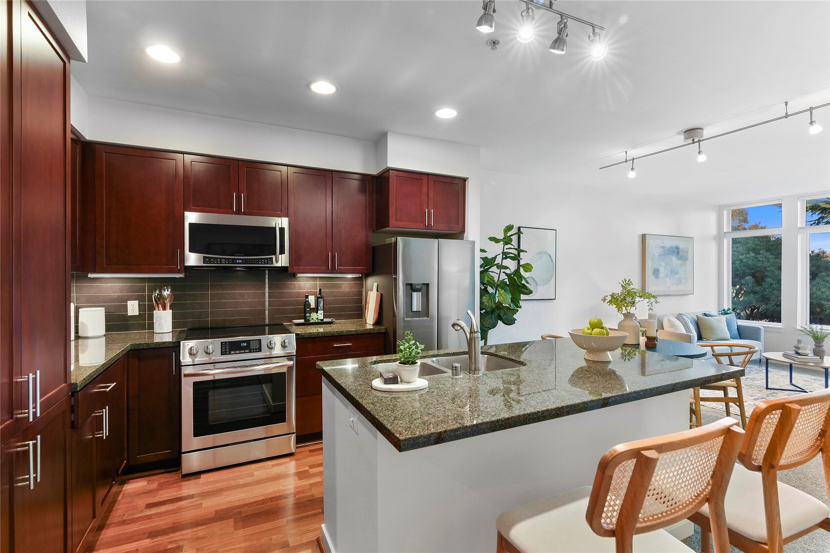 145 Ferncliff Avenue D341 Property Photo 13
