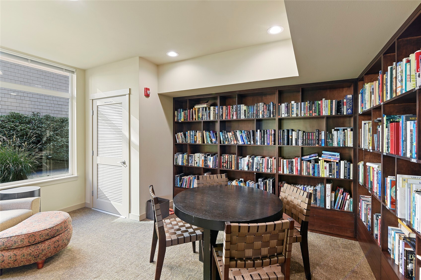 145 Ferncliff Avenue D341 Property Photo 32