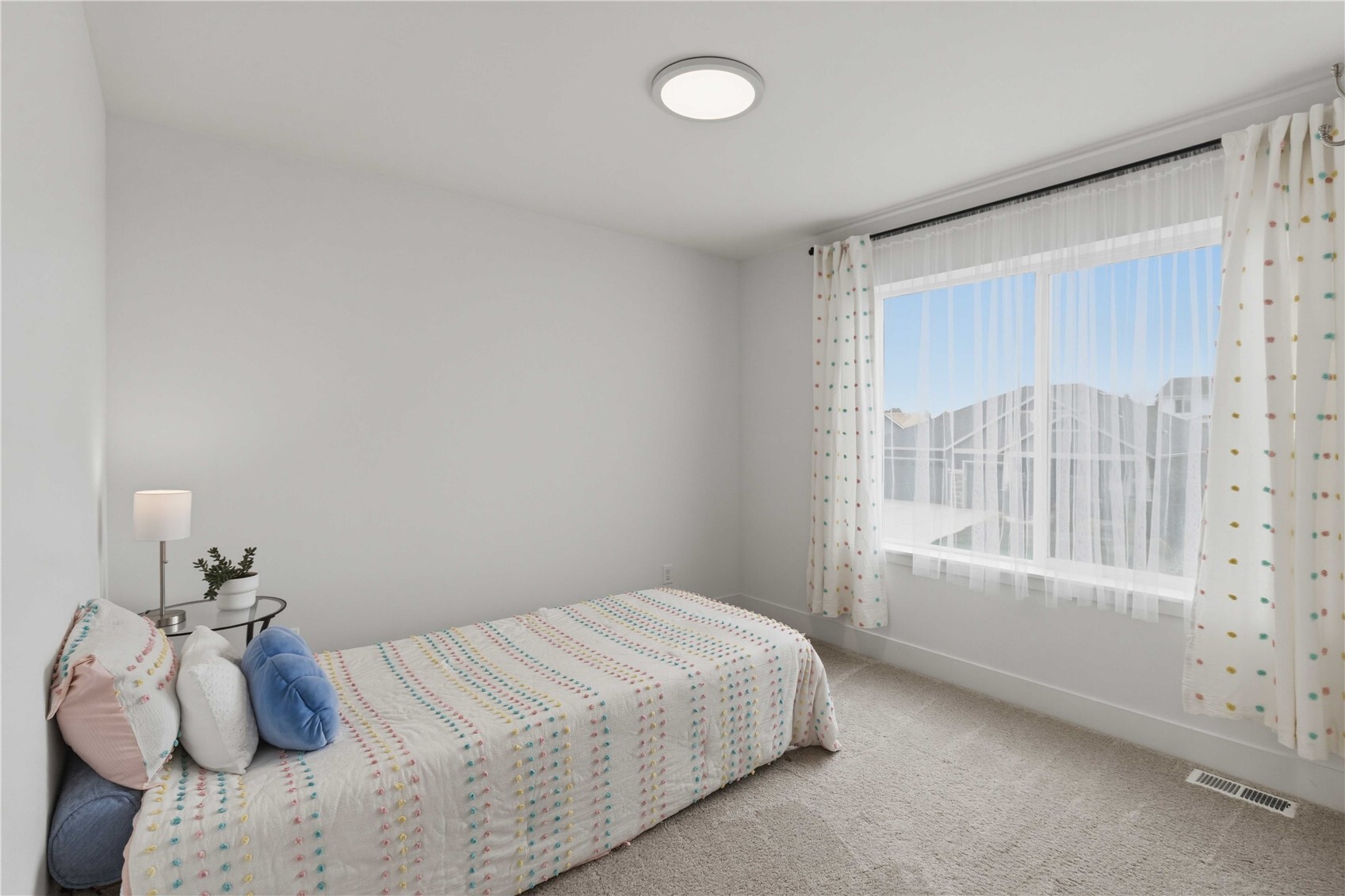 705 Pagget Avenue Property Photo 38
