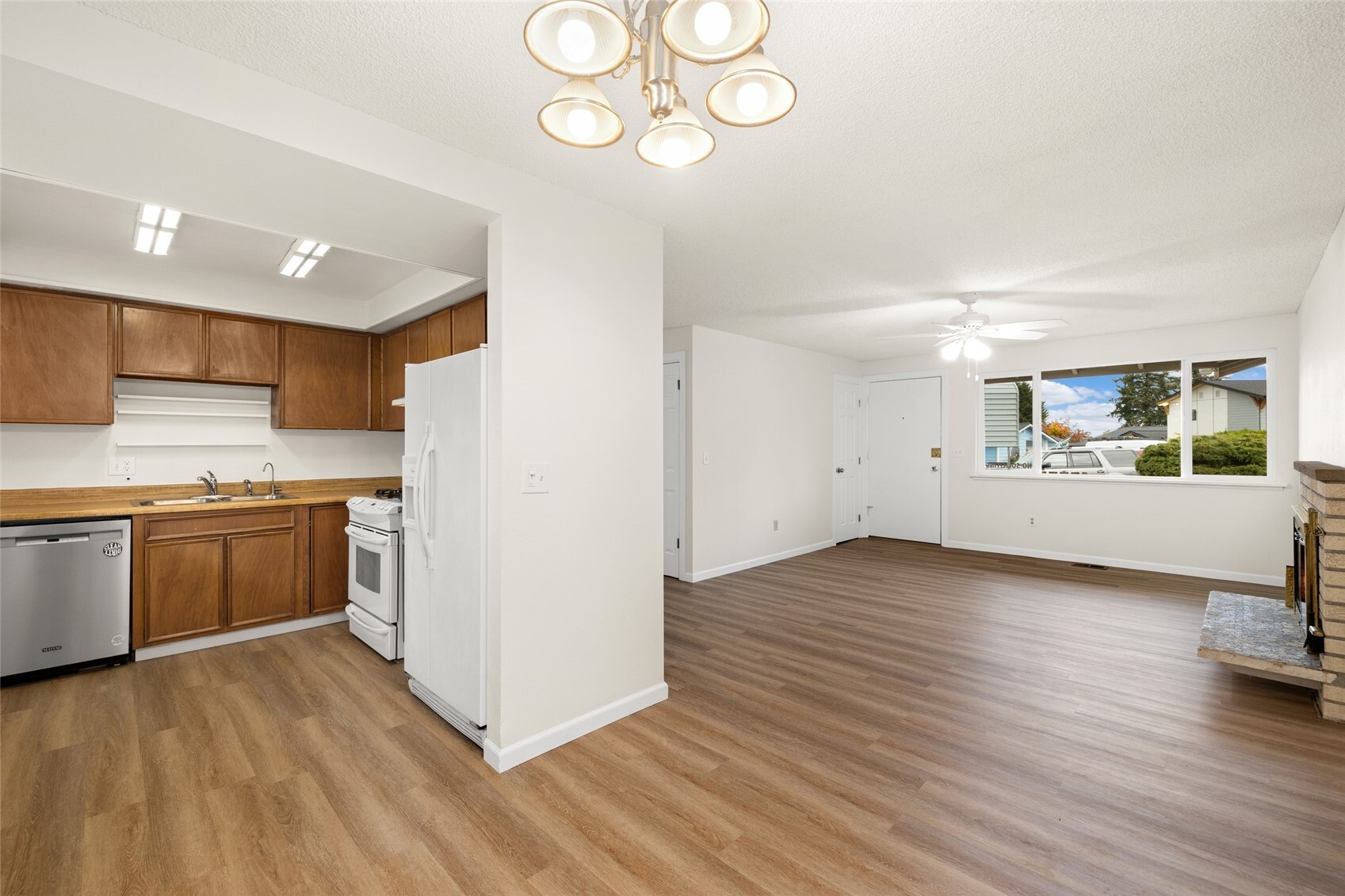 28601 47th Place Property Photo 5