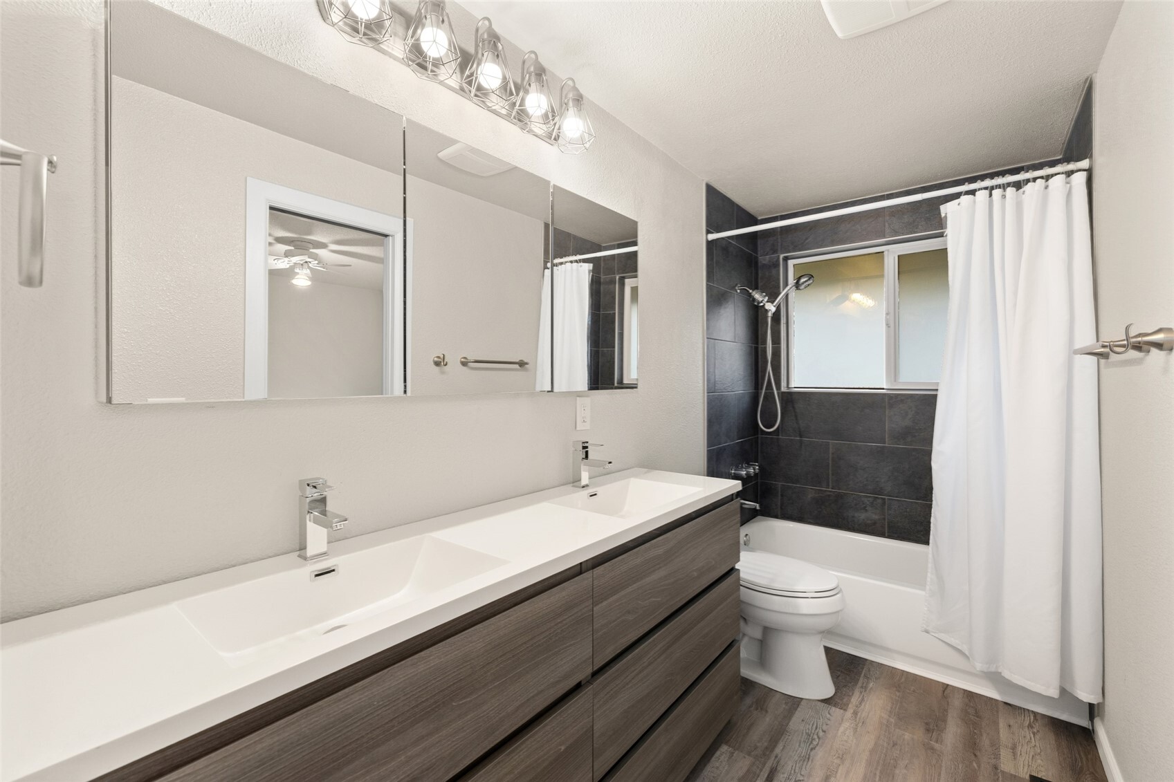 28601 47th Place Property Photo 12