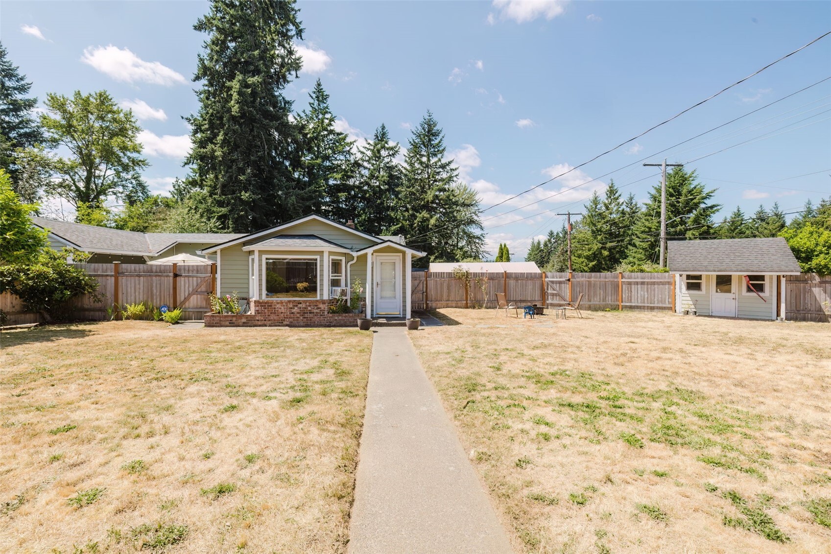 143 Dora Property Photo 1