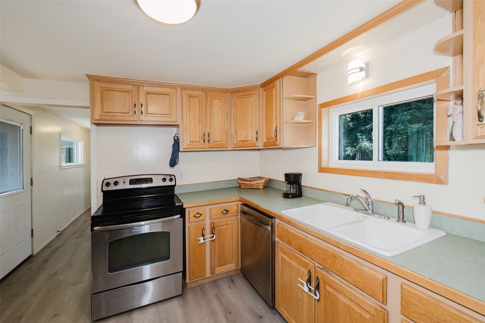 143 Dora Property Photo 14